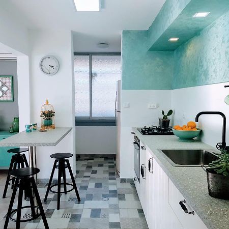 Artichoke Boutique Apartment Хайфа Екстериор снимка