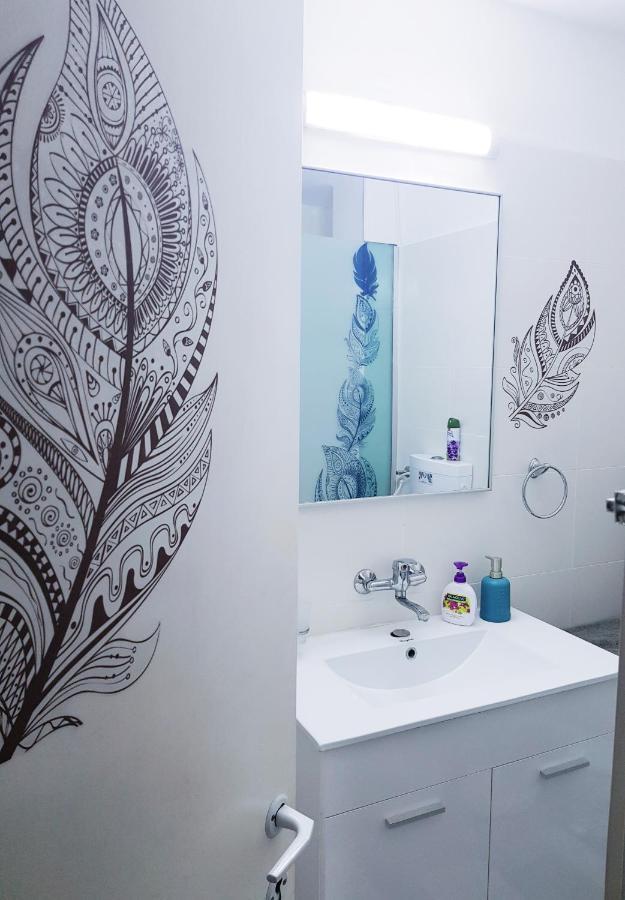 Artichoke Boutique Apartment Хайфа Екстериор снимка